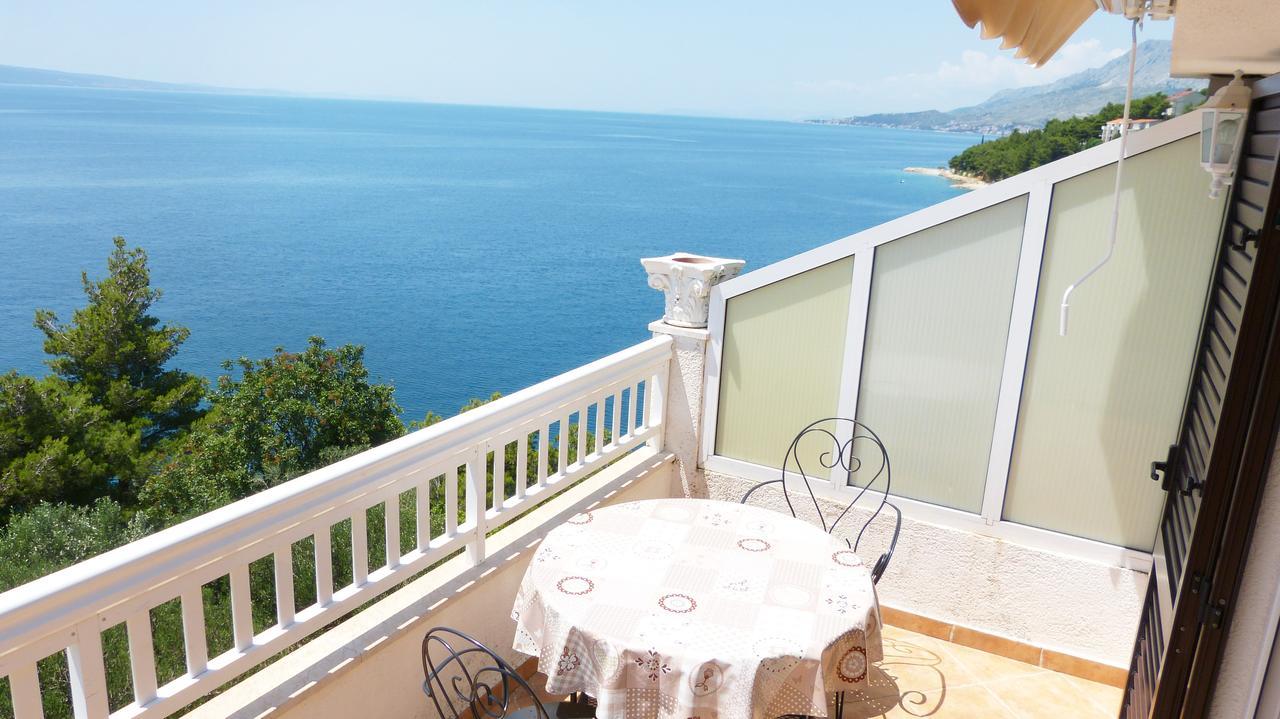 Beach Front Apartments Balica Rat โอมิช ภายนอก รูปภาพ